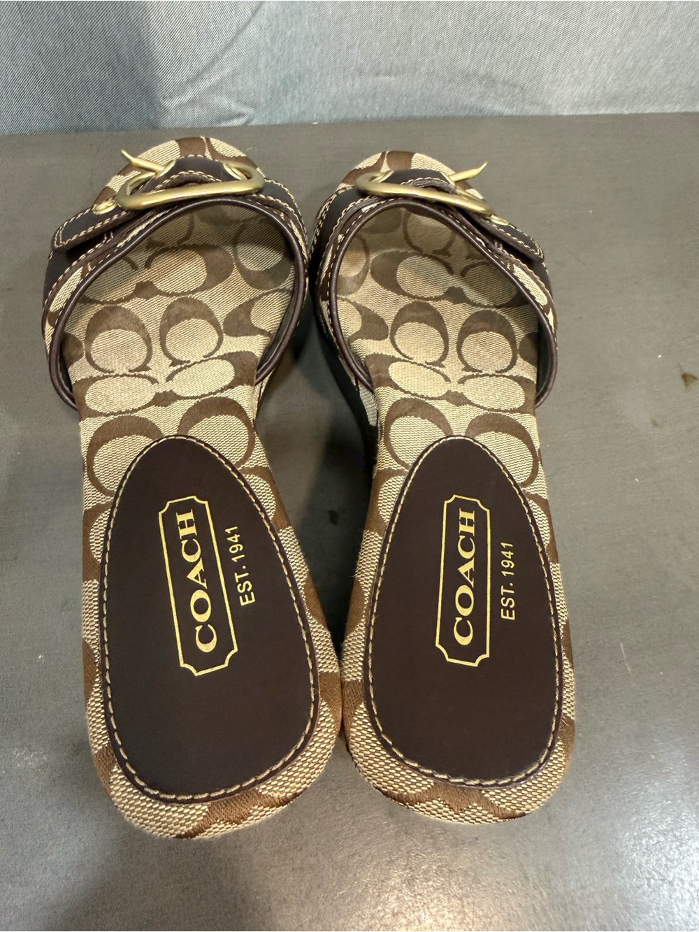 Coach Brown Mule Sandals with Signature Monogram and Gold Buckle Sz 8/.5 b - Picture 5 of 8